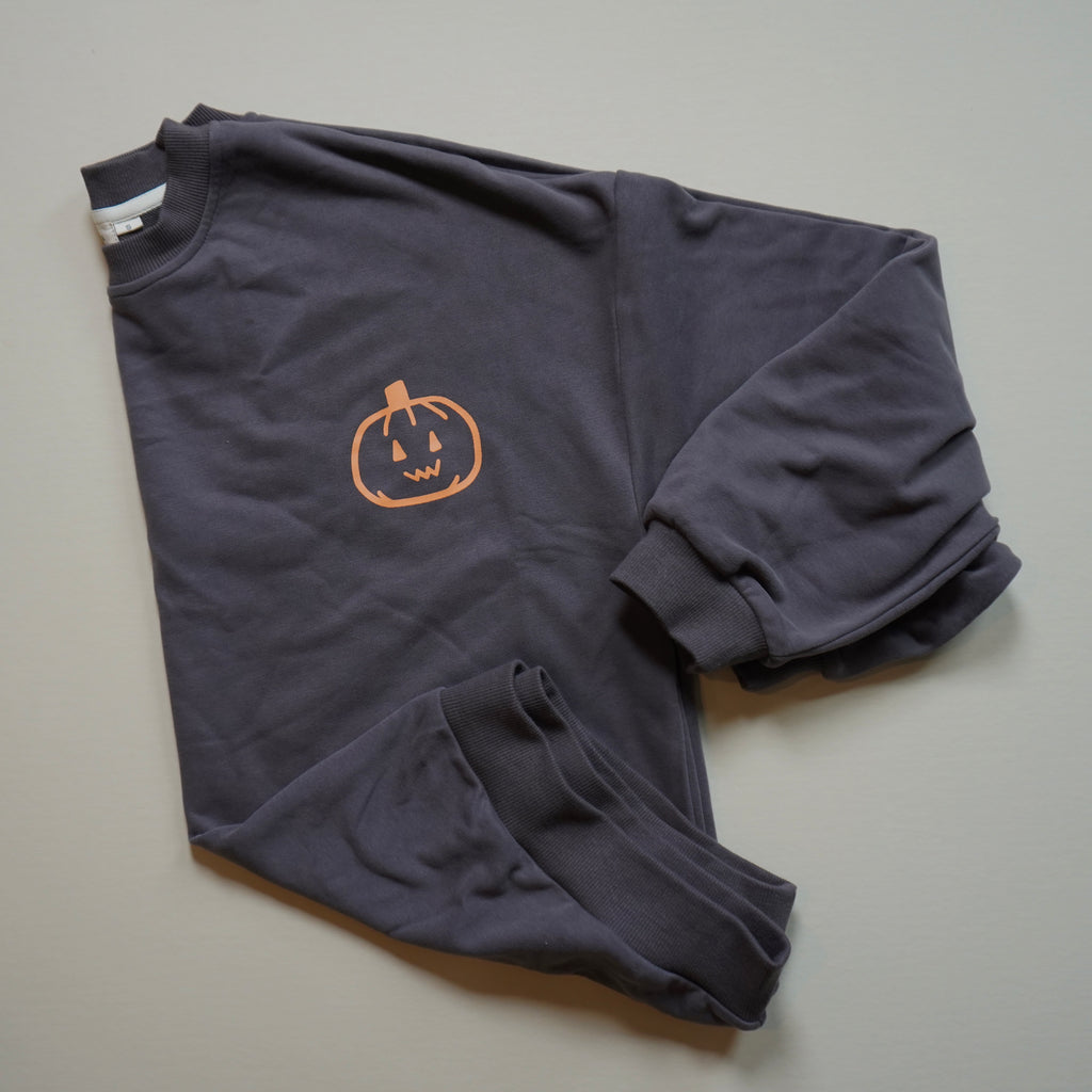 .Adult Vintage Black Trick or Treat Sweatshirt