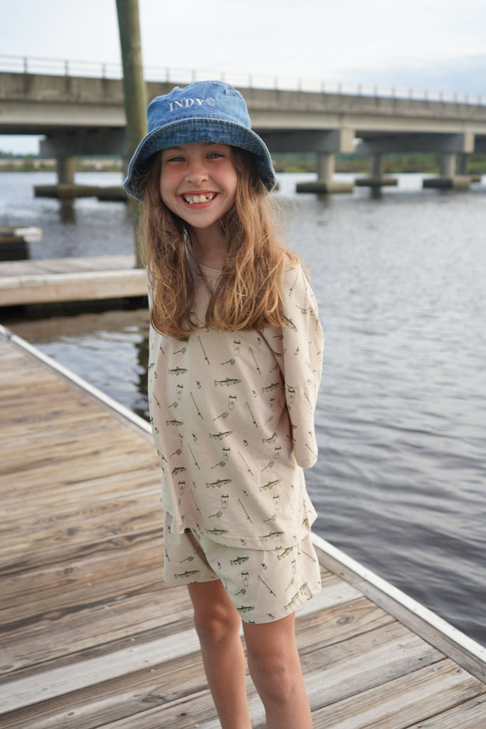 .Green Luckie Ranch Fishing Daydreamer