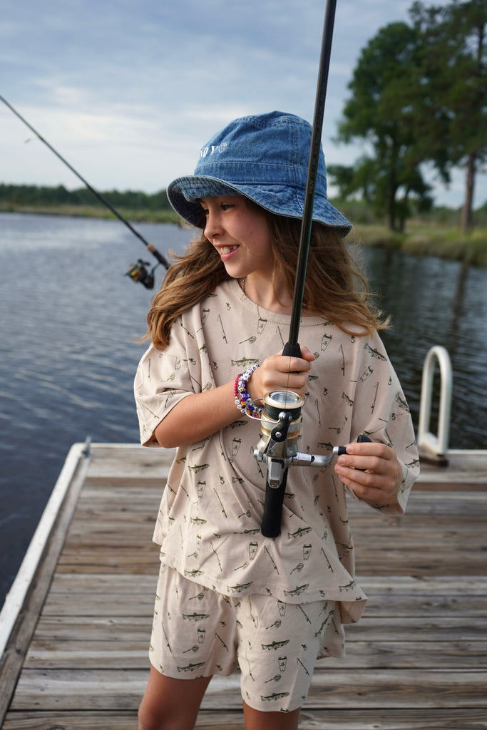 .Green Luckie Ranch Fishing Daydreamer