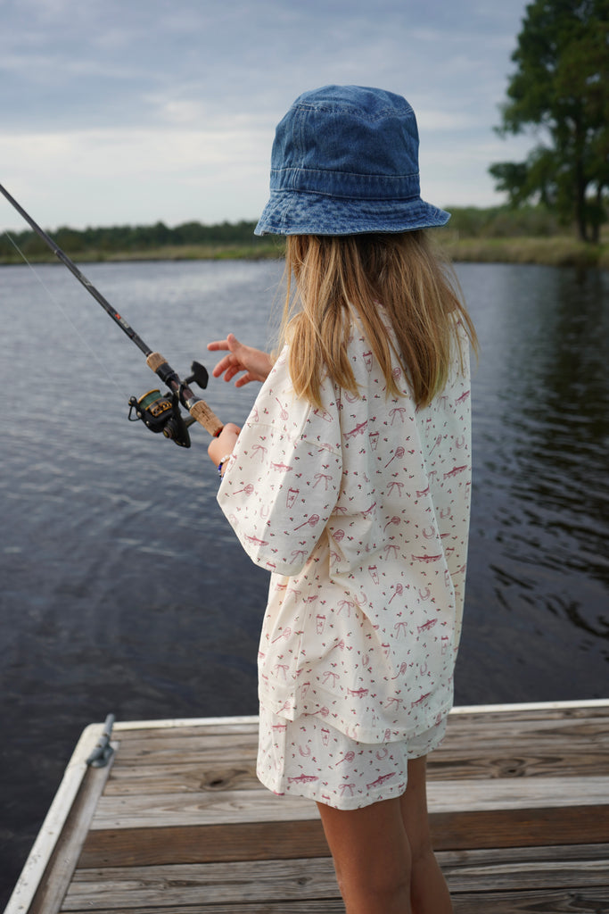 .Pink Luckie Ranch Fishing Daydreamer