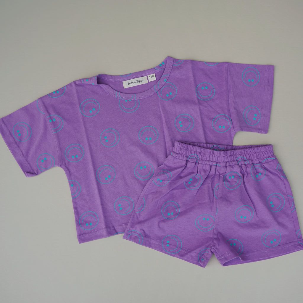 .Purple Summer Smile