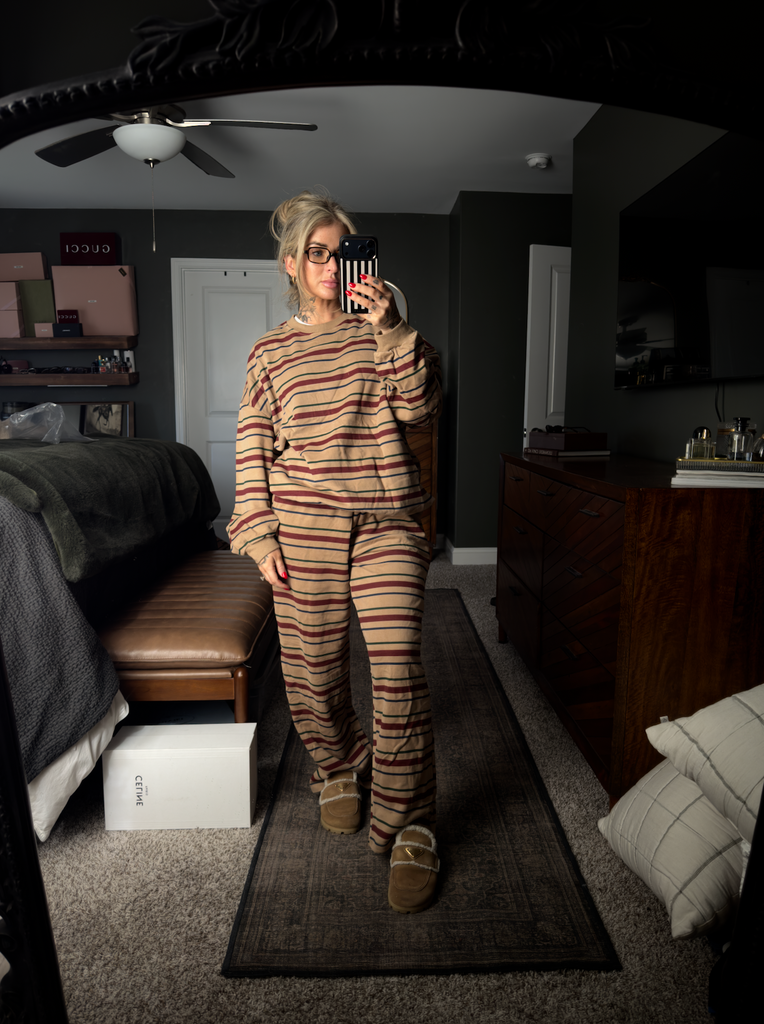 .Adult Fall Stripe Sweatshirt